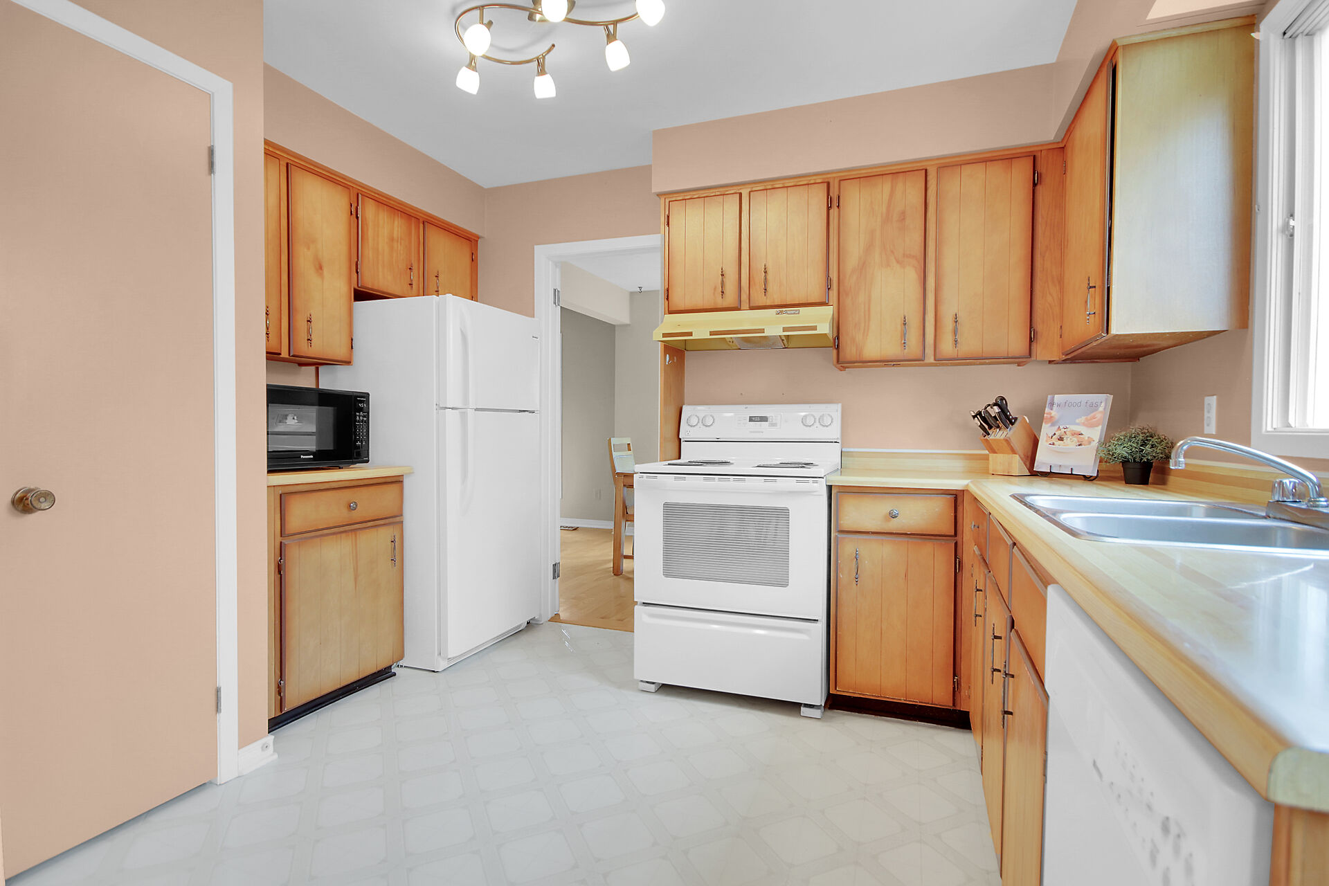 What Buyers Should Consider Before Moving From Ottawa to Carp, Richmond, and Mississippi Mills